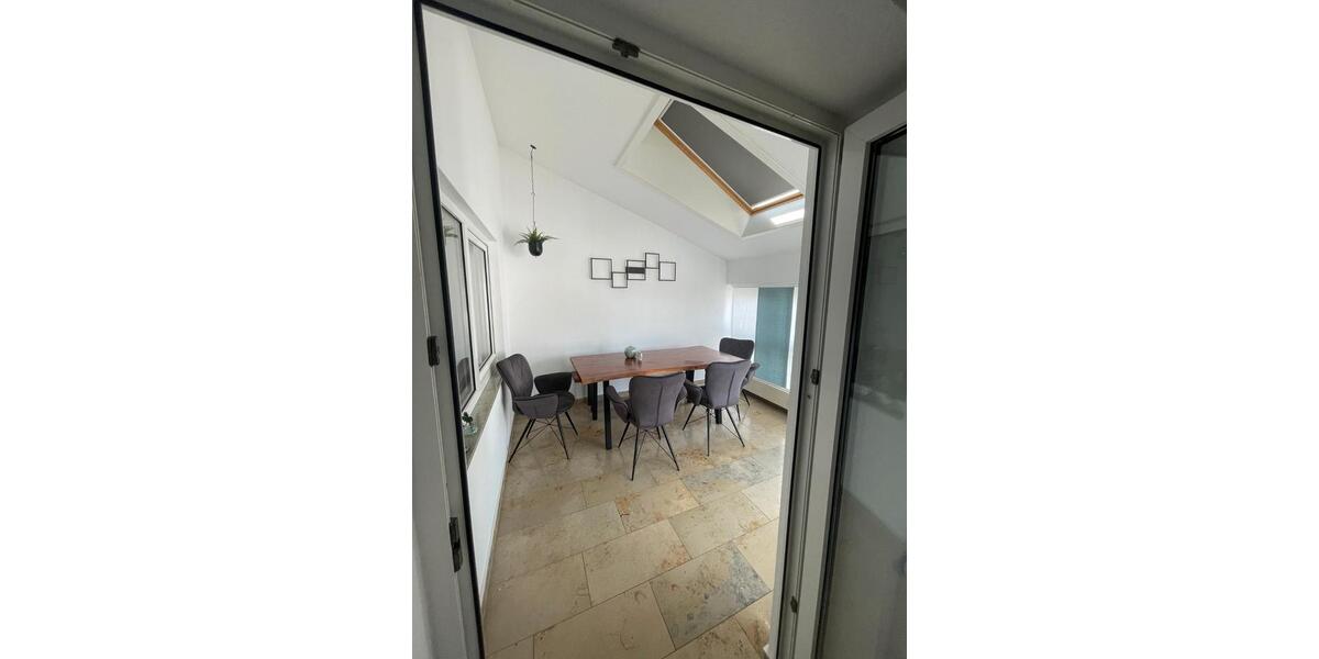 Dachgeschoßwohnung Laichingen - 5 Zimmer, 119 m&sup2;, 1.000&euro; | Angebot:26645507