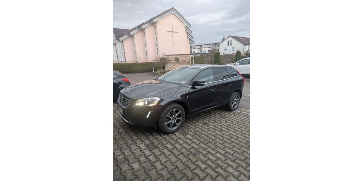 Volvo XC60 242.000 km 12.200 &euro; Sontheim 89567