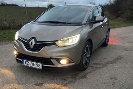 Renault Scenic 24.800 km 12.349 &euro; Allmendingen 89604