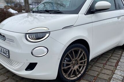 Fiat 500e 14.800 km 21.500 &euro; Bibertal 89346