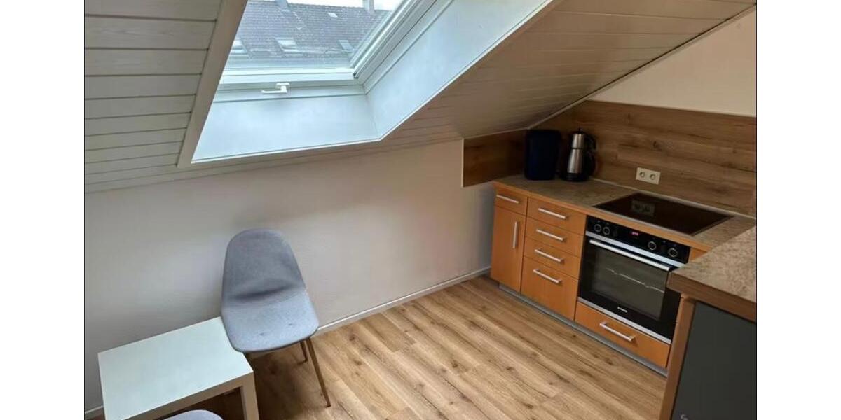 Dachgeschoßwohnung Ulm Donautal - 2 Zimmer, 63 m&sup2;, 999&euro; | Angebot:26375262