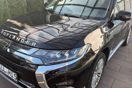 Mitsubishi Outlander 124.600 km 22.600 &euro; Illertissen 89257
