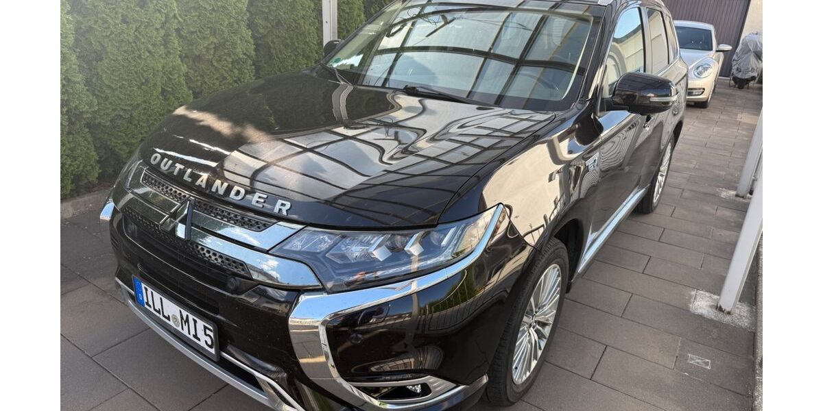 Mitsubishi Outlander 124.600 km 22.600 &euro; Illertissen 89257
