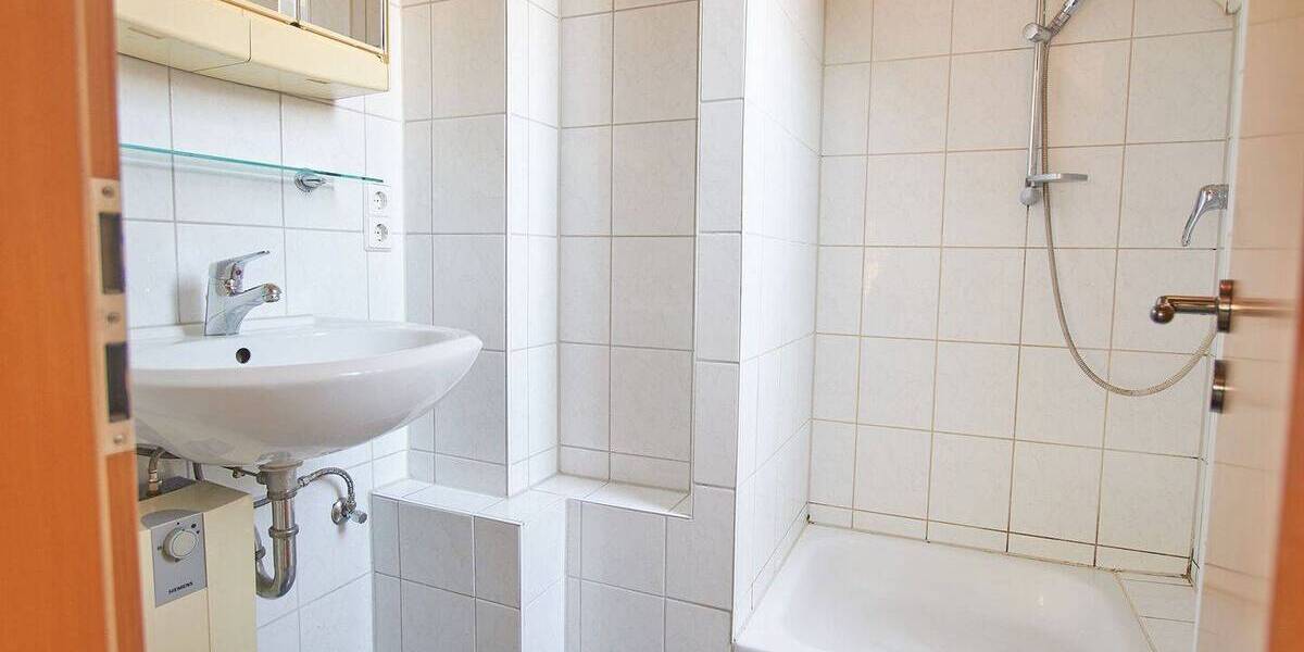 Mehrfamilienhaus, Wohnhaus Schelklingen - 4 Zimmer, 107 m&sup2;, 189.000&euro; | Angebot:23967243