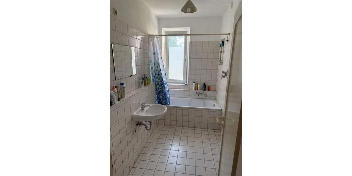 Große 3,5-Zi.-Wohnung in Ulm - 105 m², Balkon, Stellplatz, privat 3 zimmer