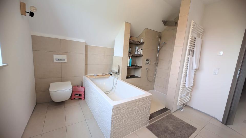 Einfamilienhaus Hüttisheim - 5 Zimmer, 155 m&sup2;, 689.000&euro; | Angebot:26663512