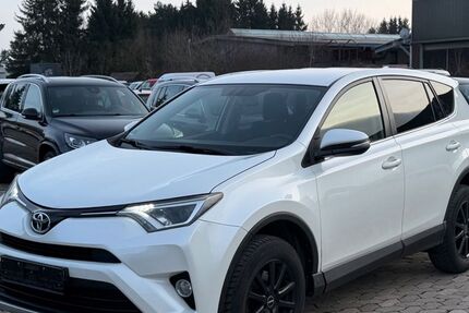 Toyota RAV 4 255.000 km 9.950 &euro; Erbach bei Ulm 89155
