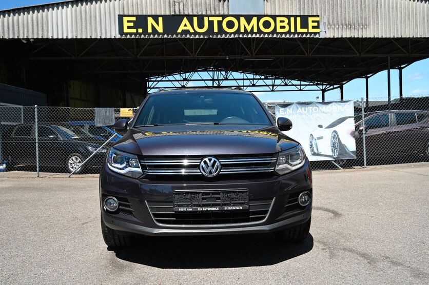 VW Tiguan 86.980 km 16.100 € Ulm 89077