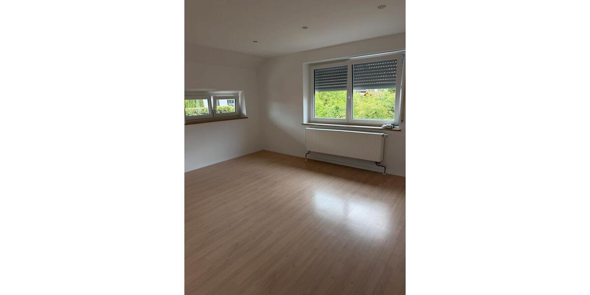 Dachgeschoßwohnung Ehingen (Donau) - 2 Zimmer, 55 m&sup2;, 660&euro; | Angebot:26603203