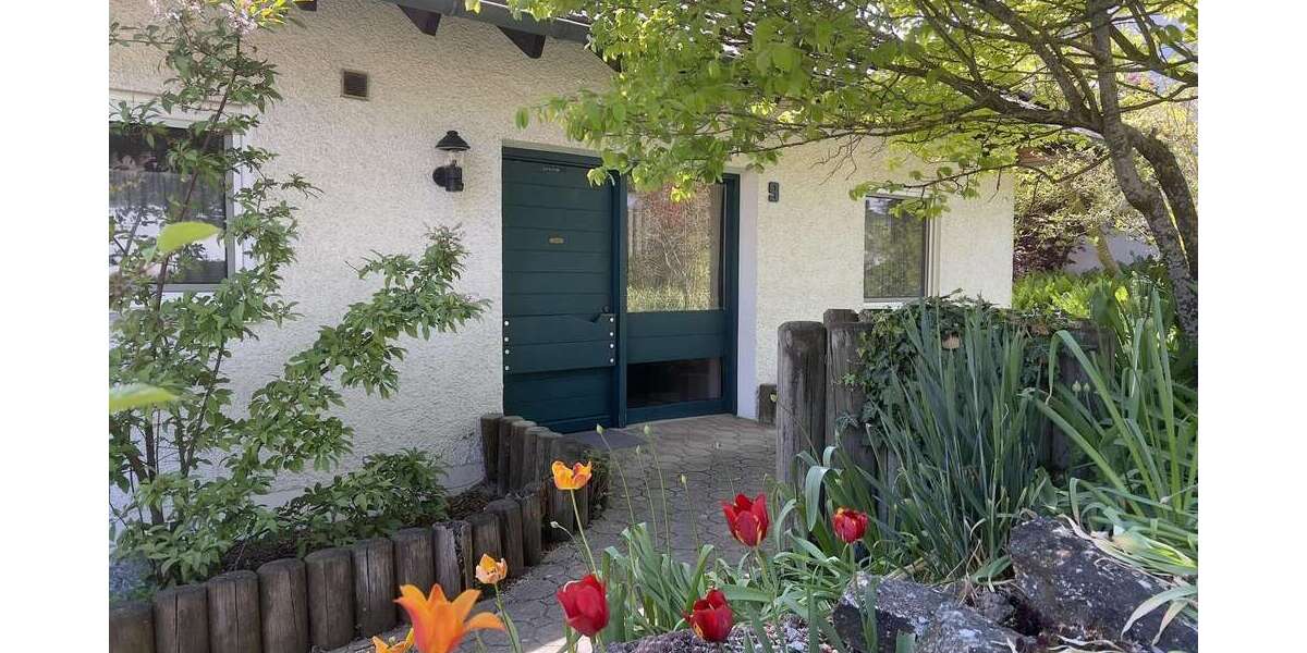 Einfamilienhaus Günzburg - 7 Zimmer, 316 m&sup2;, 899.000&euro; | Angebot:26724403