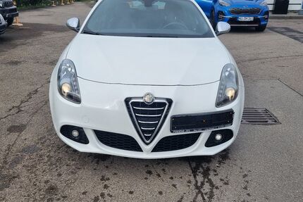 Alfa Romeo Giulietta 166.676 km 4.990 &euro; Neu-Ulm 89231