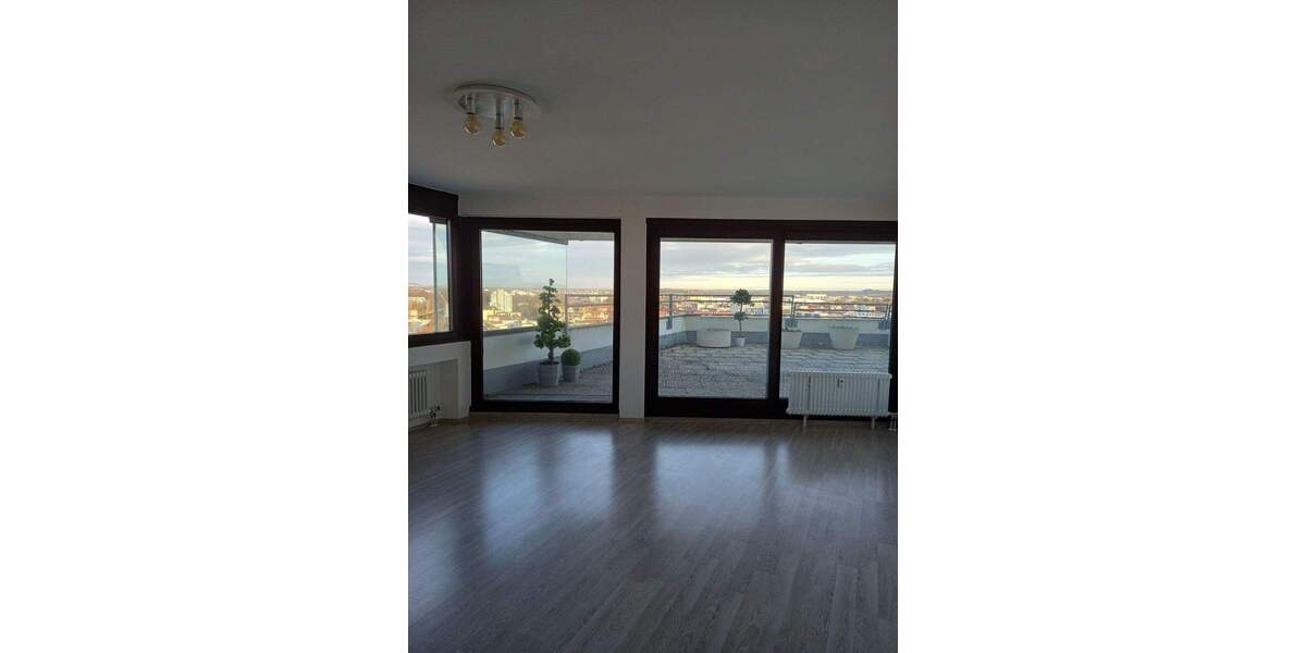 Etagenwohnung Neu-Ulm Stadtmitte - 4 Zimmer, 137 m&sup2;, 815.000&euro; | Angebot:26910516