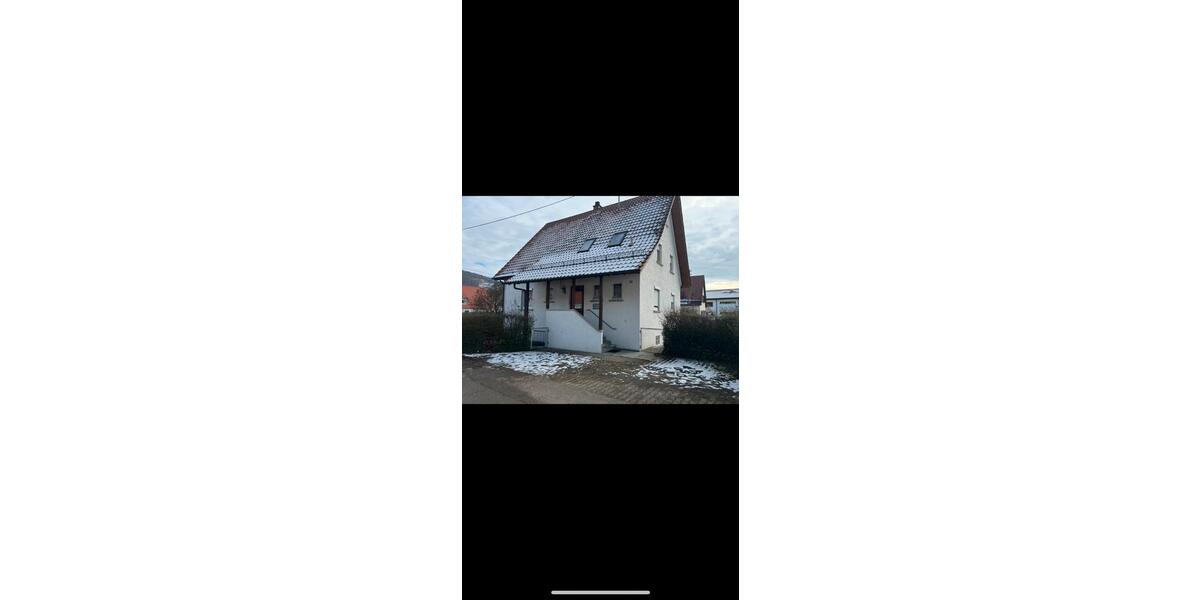 Zweifamilienhaus in Schelkingen zu verkaufen. 6 zimmer