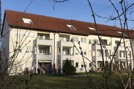 Geschmackvolle 3-Raum-Wohnung mit zwei Balkonen in Ulm-Gögglingen zimmer