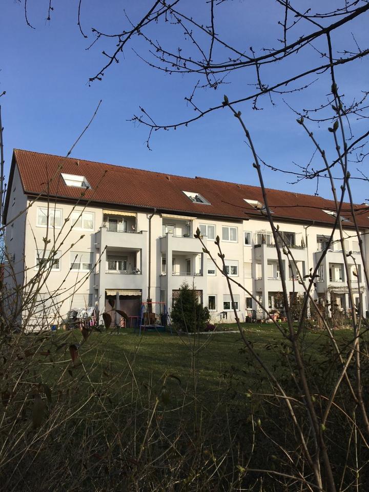 Geschmackvolle 3-Raum-Wohnung mit zwei Balkonen in Ulm-Gögglingen zimmer