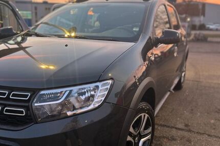 Dacia Sandero 64.361 km 9.100 € Herbrechtingen, Baden-Württemberg 89542