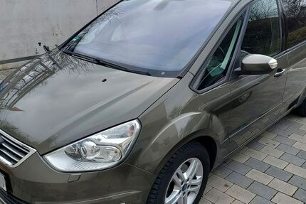 Ford Galaxy 173.000 km 10.450 € Gerstetten 89547