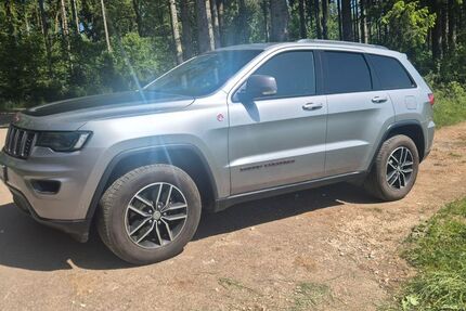 Jeep Grand Cherokee 99.200 km 32.900 &euro; Bad Ditzenbach 73342