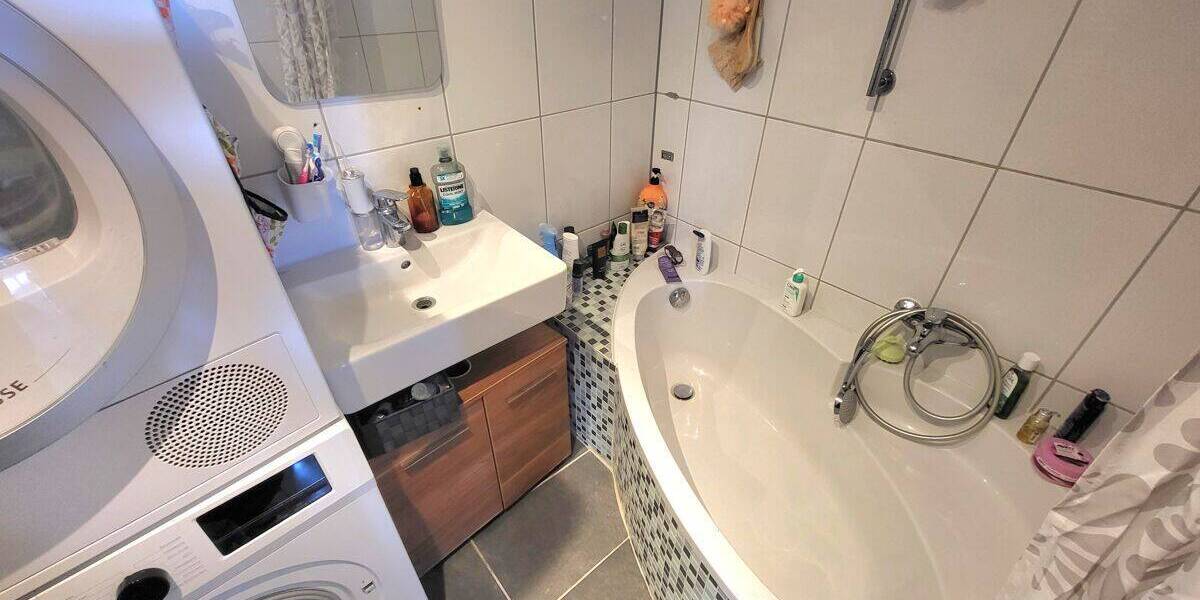 Etagenwohnung Neu-Ulm Stadtmitte - 3 Zimmer, 72 m&sup2;, 230.000&euro; | Angebot:26683398