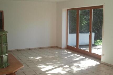 Wohnung Ulm Söflingen - 2.5 Zimmer, 100 m&sup2;, 1.100&euro; | Angebot:25953952