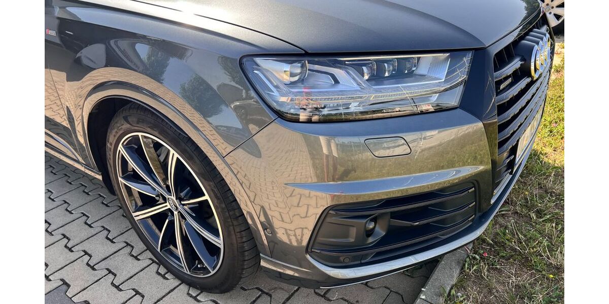 Audi Q7 132.000 km 39.000 &euro; Ulm 89073