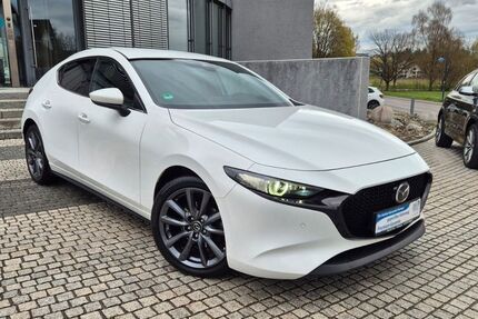 Mazda 3 64.000 km 18.990 &euro; Mietingen 88487