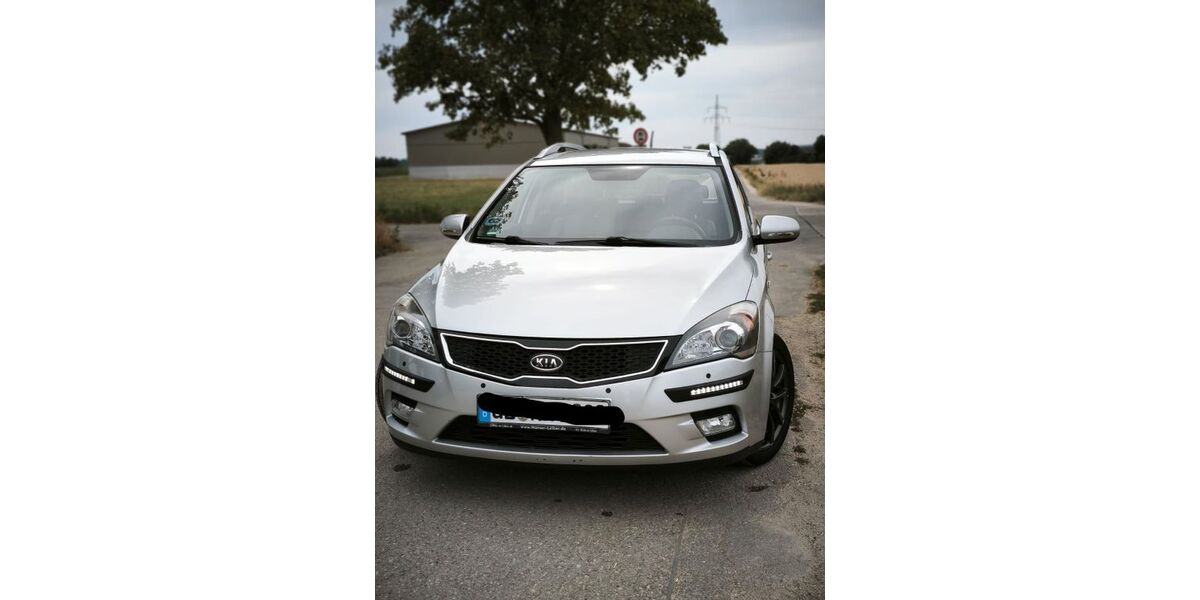 Kia ceed / Ceed 162.000 km 3.899 &euro; Ulm 89075