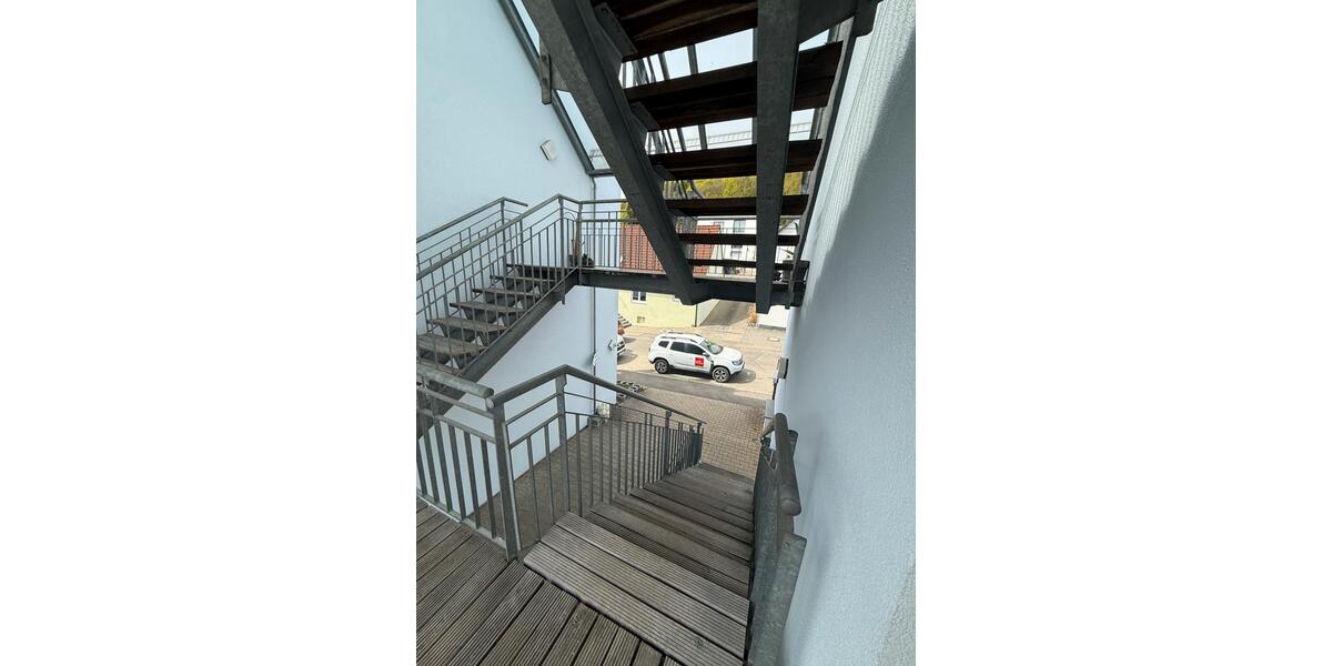 Etagenwohnung Blaustein - 3.5 Zimmer, 92 m&sup2;, 1.050&euro; | Angebot:26348677