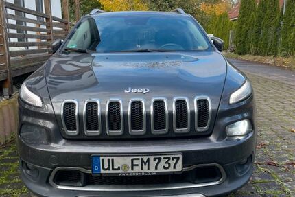 Jeep Cherokee 215.913 km 10.700 € Ehingen 89584