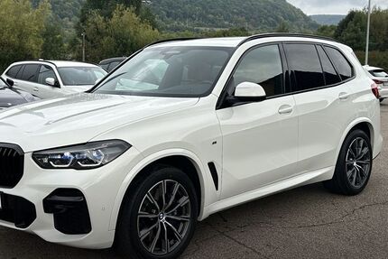 BMW X5 70.300 km 59.190 &euro; Kuchen 73329