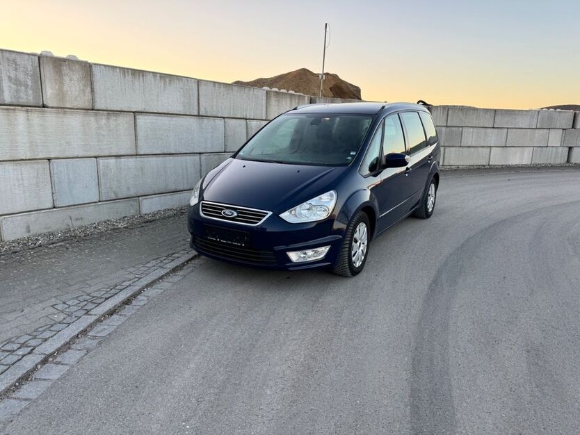 Ford Galaxy 193.980 km 4.300 € Illertissen 89257