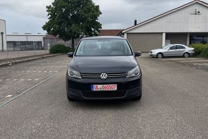 VW Touran 221.000 km 2.850 &euro; Erbach 89155