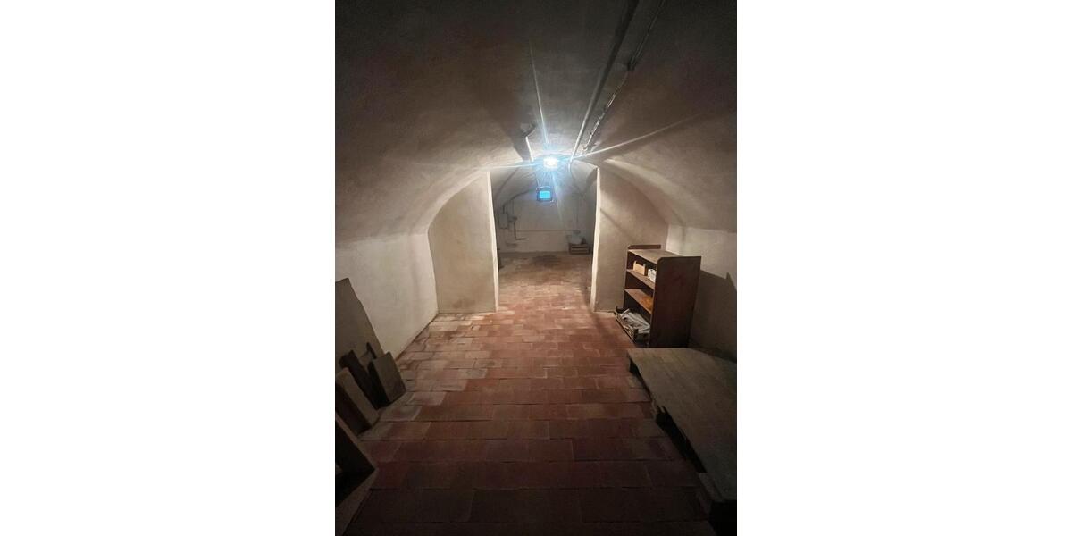 Haus mit viel Platz befristet zu vermieten 6 zimmer