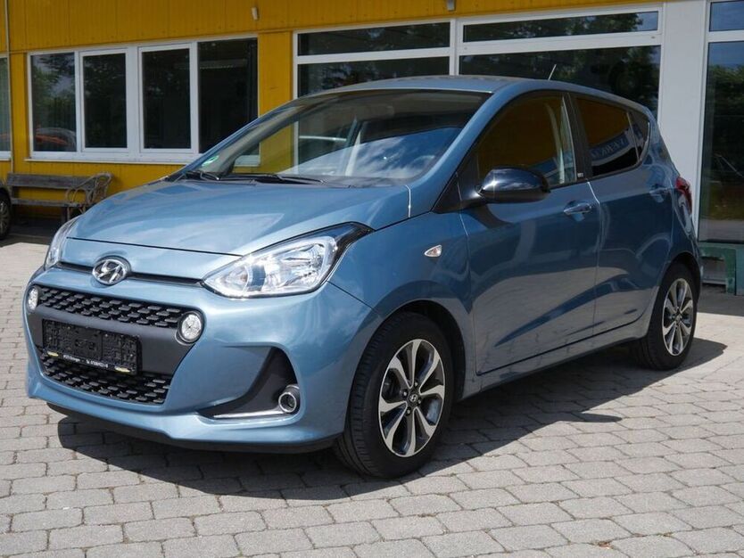 i10