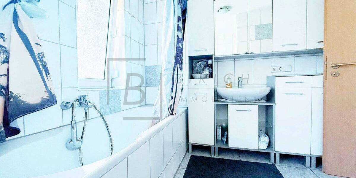 Etagenwohnung Weißenhorn - 4 Zimmer, 100 m&sup2;, 299.000&euro; | Angebot:25800232