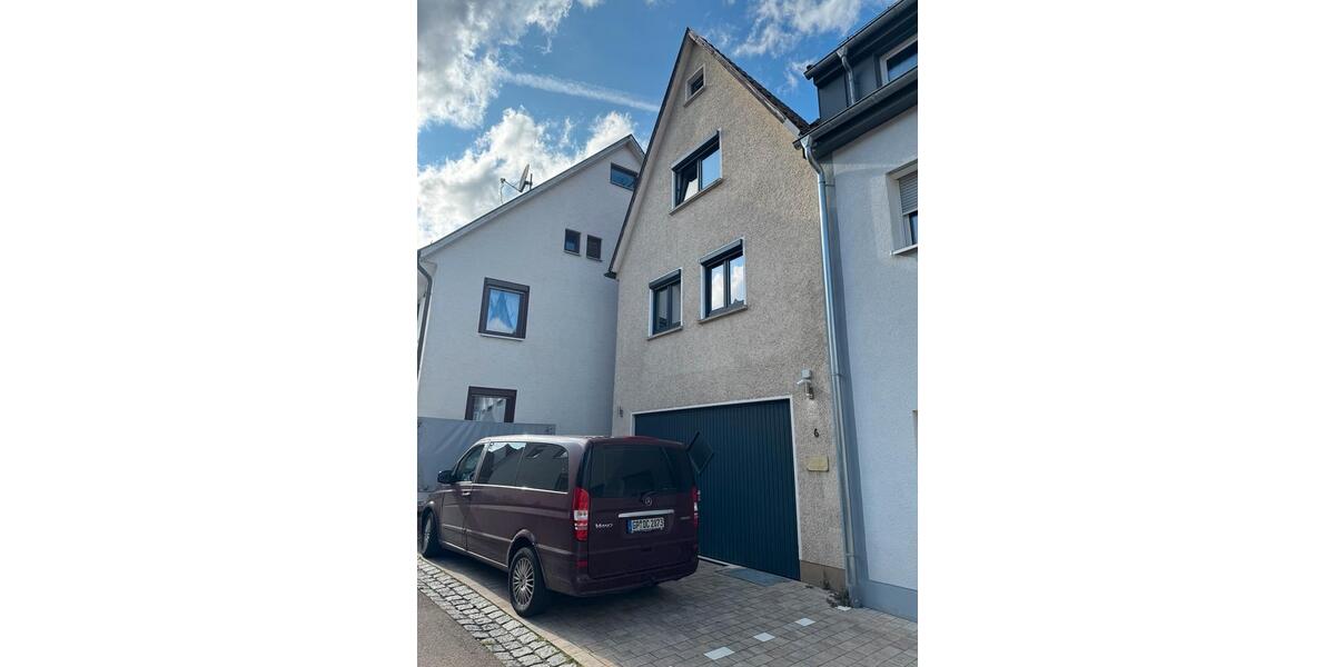 Mehrfamilienhaus, Wohnhaus Deggingen - 8 Zimmer, 178 m&sup2;, 248.000&euro; | Angebot:27134711