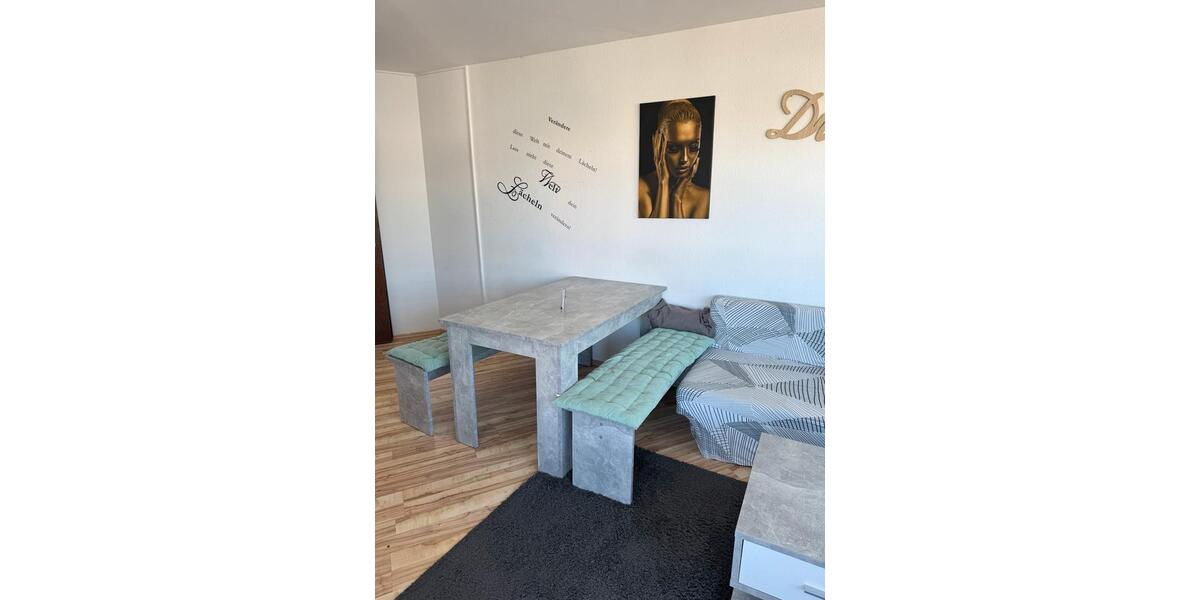 Etagenwohnung Neu-Ulm Ludwigsfeld - 2 Zimmer, 50 m&sup2;, 1.200&euro; | Angebot:26271622