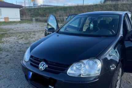 VW Golf 230.000 km 2.699 € Ulm 89079