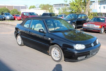 VW Golf 180.000 km 2.650 &euro; Neu-Ulm 89231