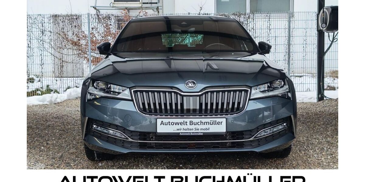 Skoda Superb 122.301 km 25.980 &euro; Nersingen 89278