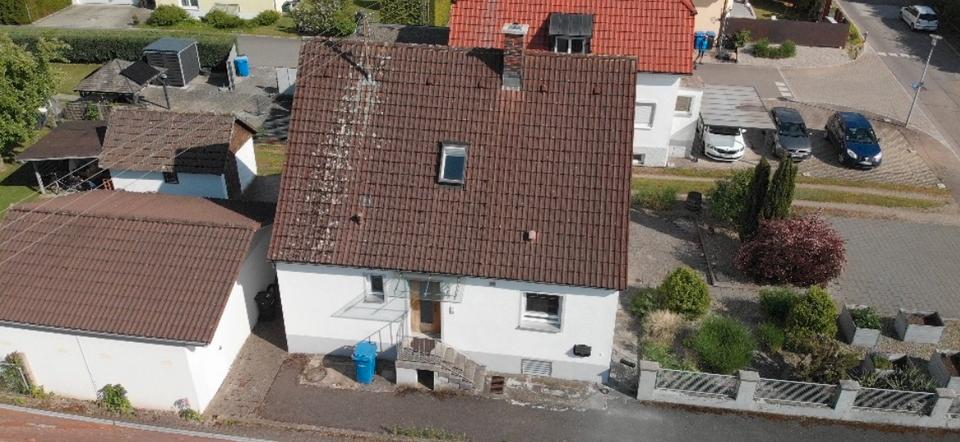 Einfamilienhaus Achstetten - 4.5 Zimmer, 100 m&sup2;, 1.350&euro; | Angebot:26146373