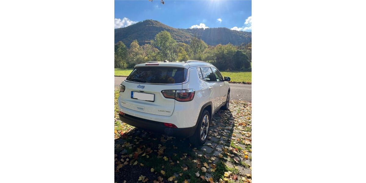 Jeep Compass 118.000 km 15.990 € Deggingen 73326
