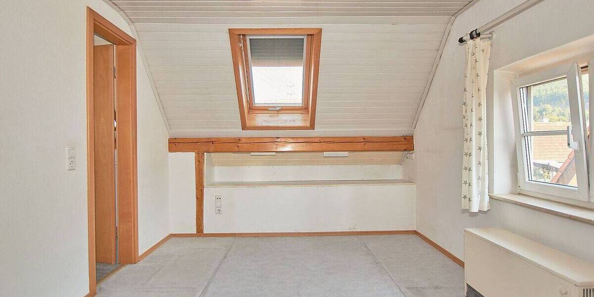 Mehrfamilienhaus, Wohnhaus Schelklingen - 4 Zimmer, 107 m&sup2;, 189.000&euro; | Angebot:25696221