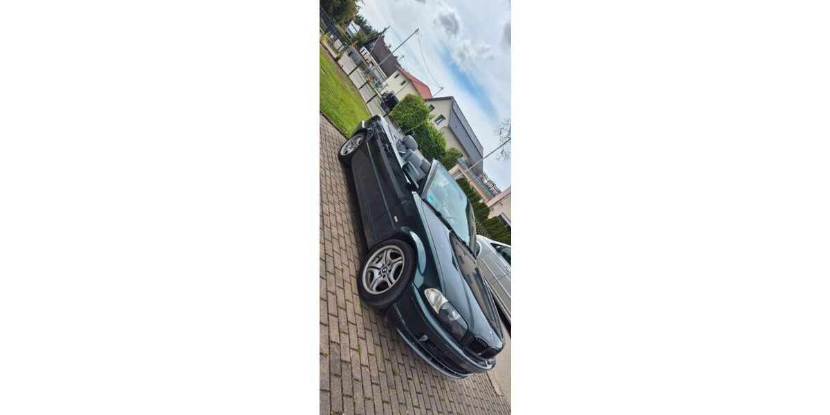 BMW 320 242.000 km 3.700 &euro; Buch 89290