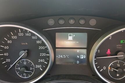 Mercedes-Benz ML 350 205.000 km 9.900 &euro; herbrechtingen 89542