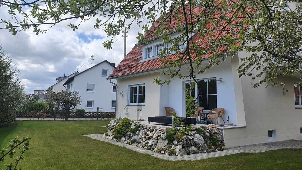 Etagenwohnung Günzburg - 2.5 Zimmer, 76 m&sup2;, 870&euro; | Angebot:26511830