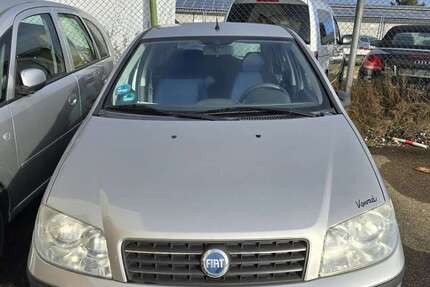 Fiat Punto 136.000 km 500 € Ulm 89079