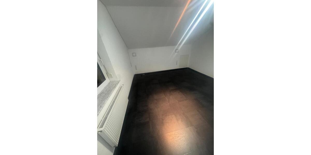 Dachgeschoßwohnung Geislingen an der Steige - 2 Zimmer, 65 m&sup2;, 750&euro; | Angebot:26261307