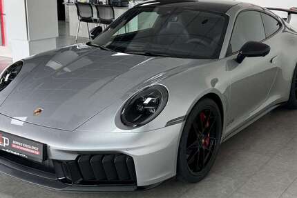 Porsche 992 7.900 km 176.900 &euro; Heroldstatt 72535
