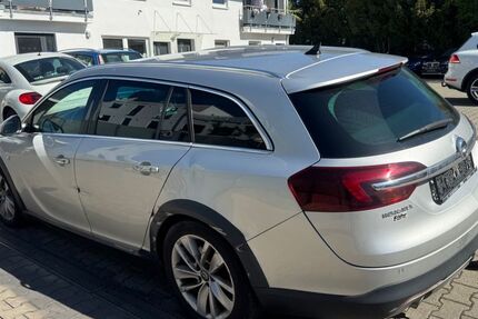 Opel Insignia 180.000 km 4.900 € Achstetten 88480